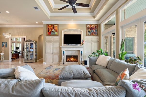 Fireplace, Interior, Living room, Pendant Lights, Recessed Lighting