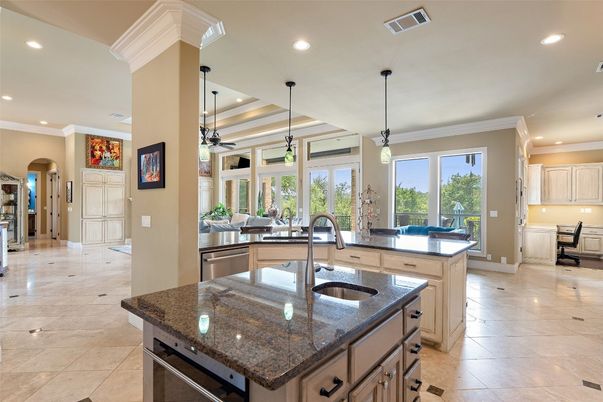 Interior, Kitchen, Pendant Lights, Recessed Lighting, Stainless Steel Appliances