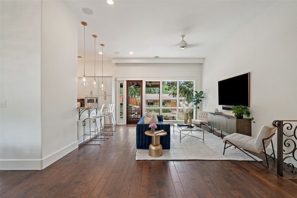 Interior, Living room, Pendant Lights, Recessed Lighting, Wood Texture Flooring