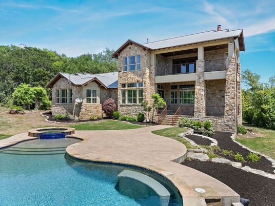 Exterior, Pool, Solar Panels
