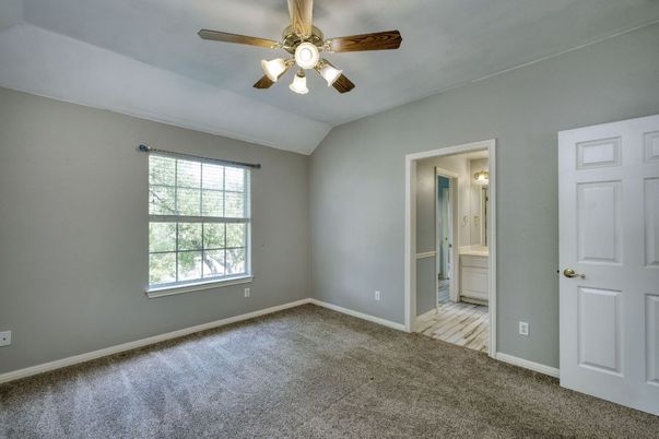 Bathroom, Empty room, Interior