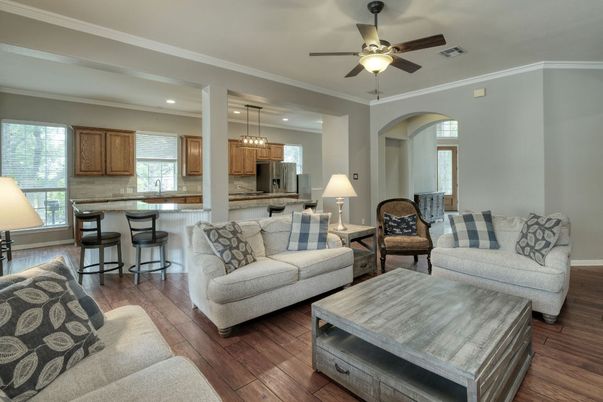Interior, Kitchen, Living room, Pendant Lights, Recessed Lighting, Stainless Steel Appliances, Wood Texture Flooring