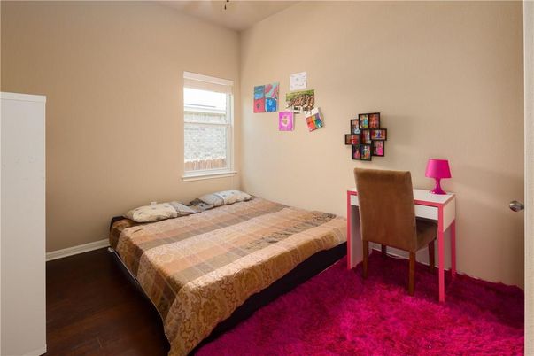 Bedroom, Home Office, Interior, Wood Texture Flooring
