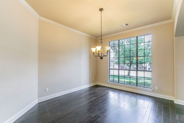 Chandelier, Empty room, Interior, Pendant Lights, Wood Texture Flooring