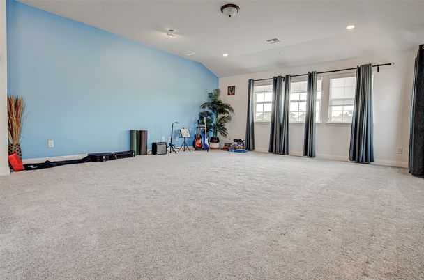 Empty room, Interior, Recessed Lighting