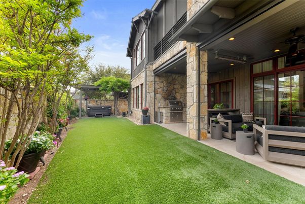 Backyard, Exterior, Hot Tub
