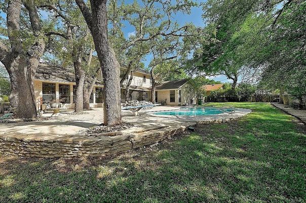 Backyard, Exterior, Pool