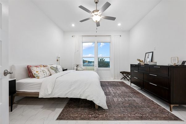 Bedroom, Interior, Marble, Recessed Lighting, Water