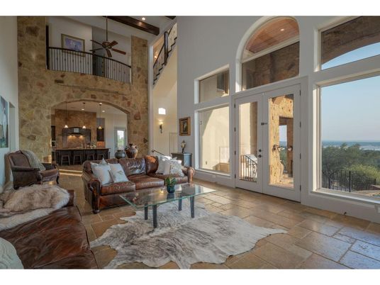 Interior, Living room, Pendant Lights, Recessed Lighting, Stone Walls, Water