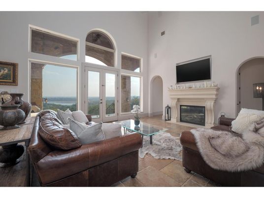 Fireplace, Interior, Living room, Water