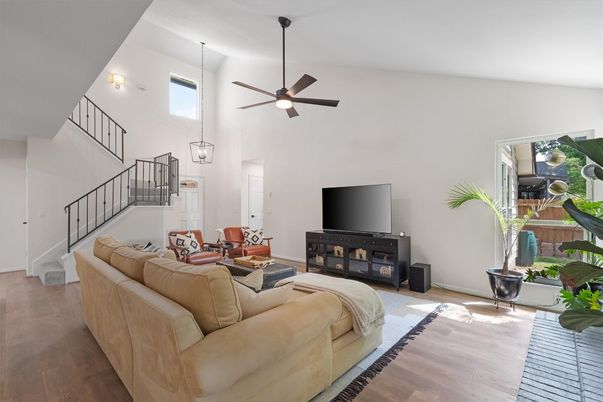 Interior, Living room, Pendant Lights, Wood Texture Flooring