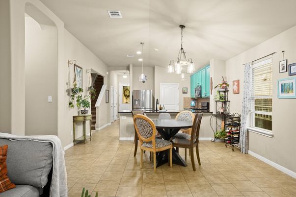 Dining room, Interior, Kitchen, Pendant Lights, Recessed Lighting, Stainless Steel Appliances