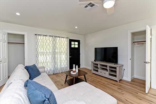 Interior, Living room, Recessed Lighting, Wood Texture Flooring