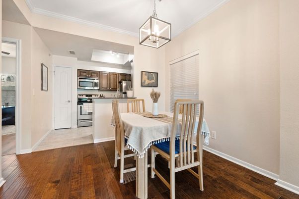 Dining room, Interior, Kitchen, Pendant Lights, Stainless Steel Appliances, Wood Texture Flooring