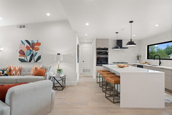 Interior, Kitchen, Living room, Pendant Lights, Recessed Lighting, Stainless Steel Appliances, Wood Texture Flooring