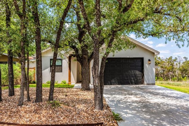 Detached Garage, Exterior