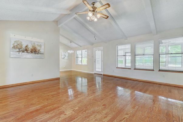 Chandelier, Empty room, Interior, Pendant Lights, Wood Texture Flooring