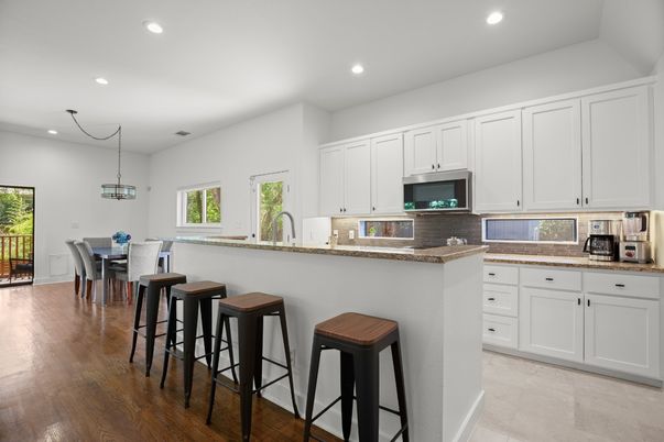 Dining room, Interior, Kitchen, Pendant Lights, Recessed Lighting, Wood Texture Flooring