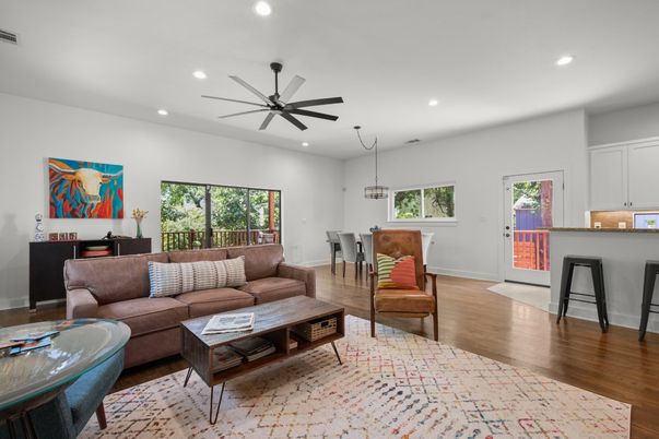Dining room, Interior, Living room, Pendant Lights, Recessed Lighting, Wood Texture Flooring