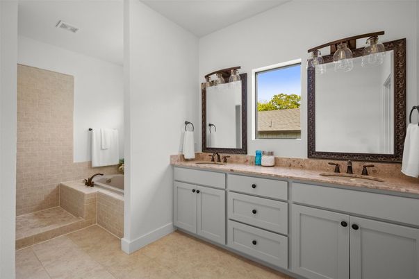 Bathroom, Dual Sink Vanities, Interior
