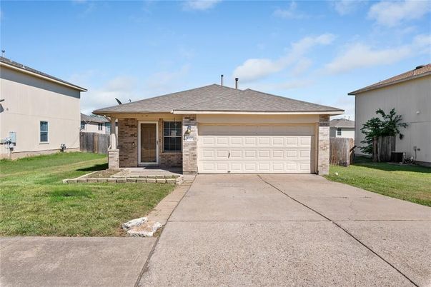 Attached, Exterior, Facade, Brick Facade, Ranch