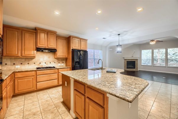 Fireplace, Interior, Kitchen, Pendant Lights, Recessed Lighting