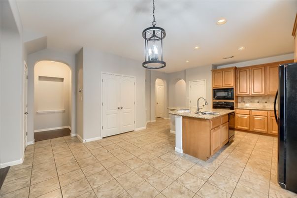 Interior, Kitchen, Pendant Lights, Recessed Lighting