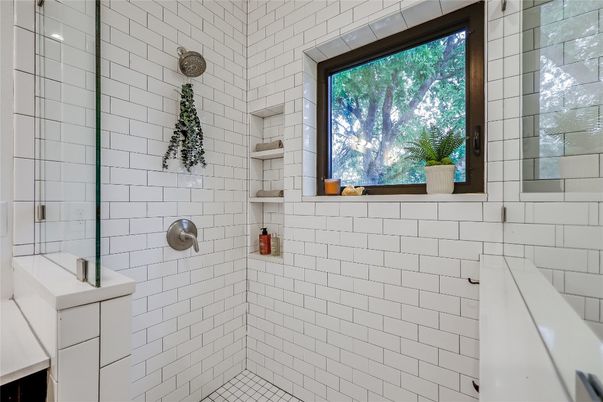 Bathroom, Interior, Stone Walls