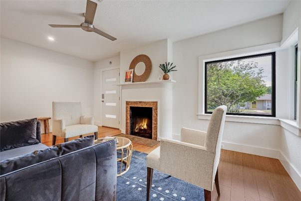 Fireplace, Interior, Living room, Recessed Lighting, Wood Texture Flooring
