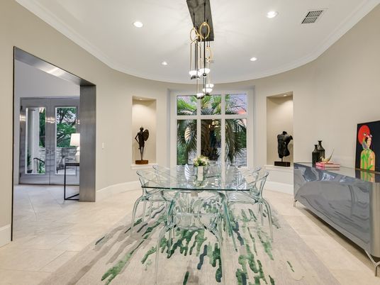 Dining room, Interior, Pendant Lights, Recessed Lighting