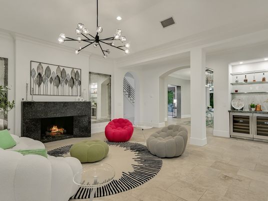 Fireplace, Interior, Living room, Pendant Lights, Recessed Lighting