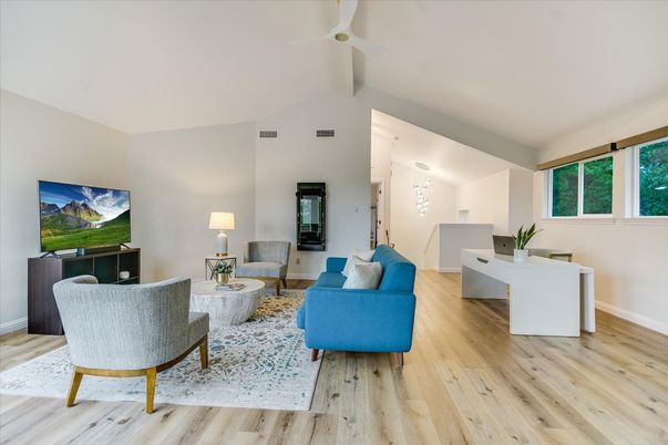 Home Office, Interior, Living room, Pendant Lights, Wood Texture Flooring