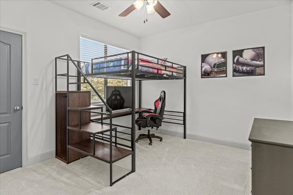 Home Office, Interior