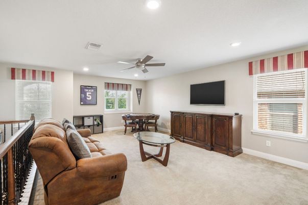 Dining room, Interior, Living room, Recessed Lighting