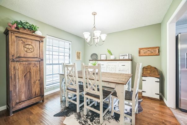 Chandelier, Dining room, Interior, Wood Texture Flooring