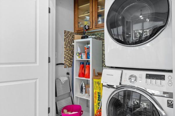 Interior, Utility Closets, Washer