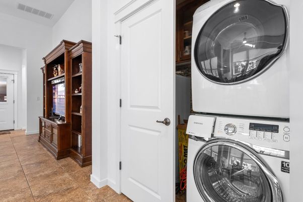 Interior, Utility Closets, Washer