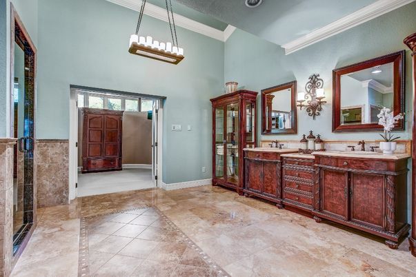 Bathroom, Dual Sink Vanities, Interior, Pendant Lights, Recessed Lighting