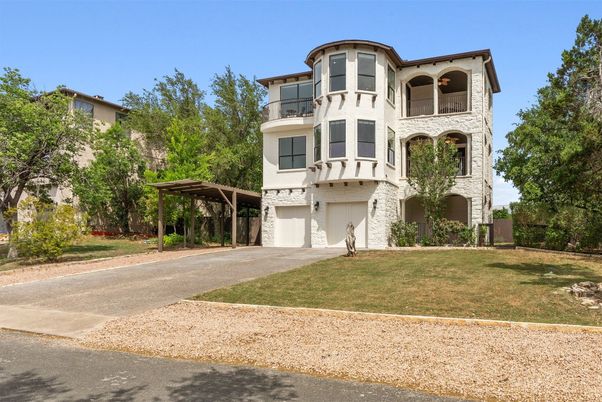 Attached, Backyard, Exterior, Facade, Rowhouse