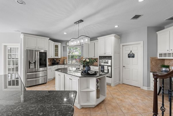 Interior, Kitchen, Pendant Lights, Recessed Lighting, Stainless Steel Appliances