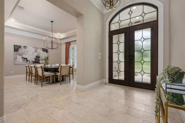 Chandelier, Dining room, Interior, Pendant Lights, Recessed Lighting