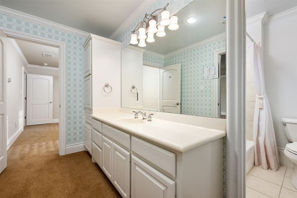 Bathroom, Interior