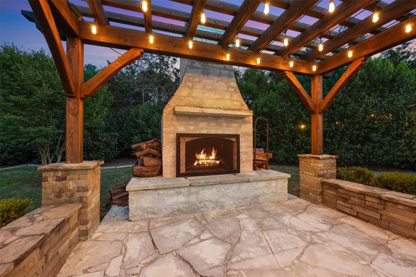 Exterior, Fireplace