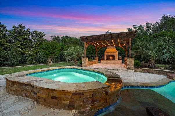 Exterior, Fireplace, Pool