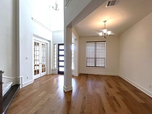 Chandelier, Empty room, Interior, Wood Texture Flooring