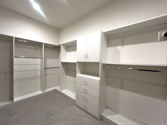 Interior, Recessed Lighting, Walk-in Closets