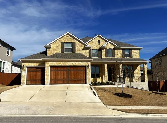 Attached, Exterior, Facade, Brick Traditional