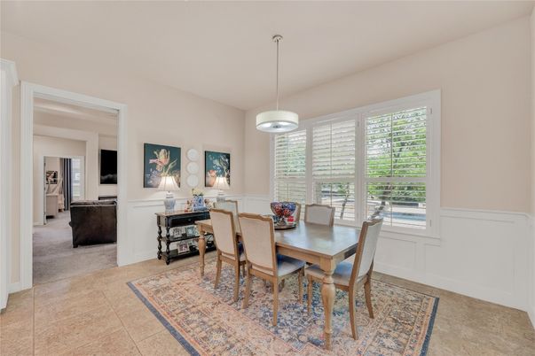 Dining room, Interior, Living room, Pendant Lights