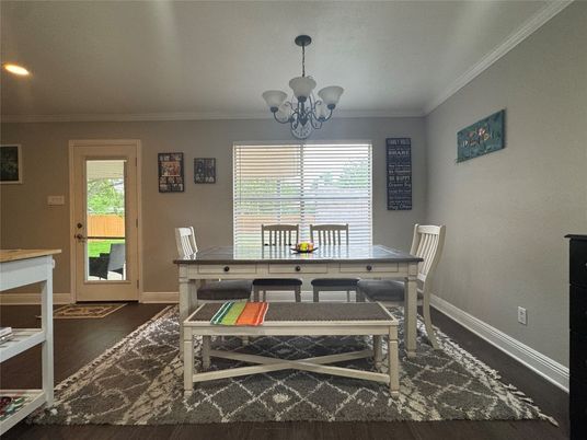 Chandelier, Dining room, Interior, Recessed Lighting, Wood Texture Flooring