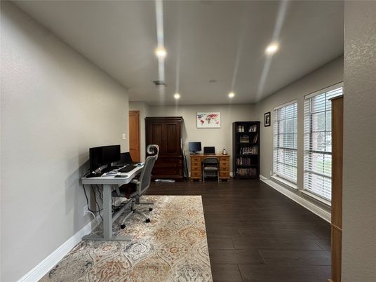 Home Office, Interior, Recessed Lighting, Wood Texture Flooring